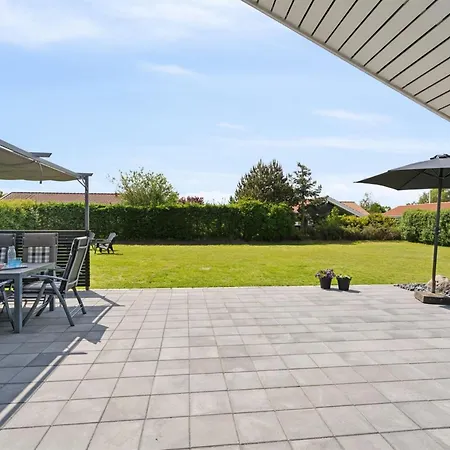 Dyrken - 200m From The Sea By Interhome Feriehus