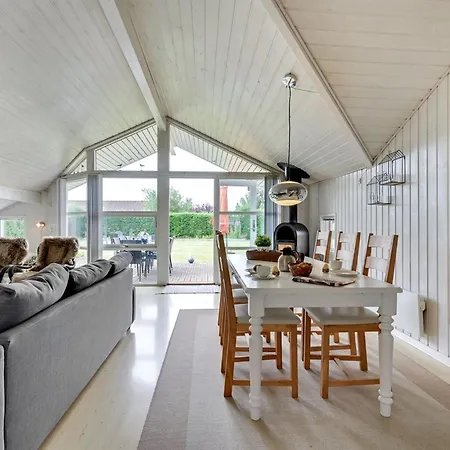 Dyrken - 200m From The Sea By Interhome 別荘